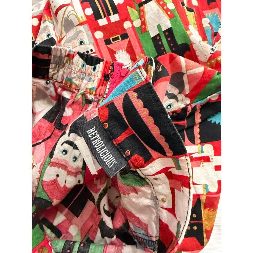 Retrolicious Nutcracker A Line Skirt Size Small - Picture 9 of 10